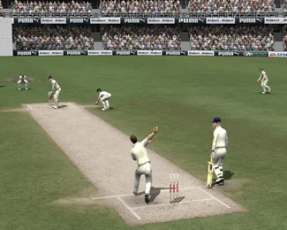 Play Cricket 07 Online - Fast Bowler Running in to Deliver